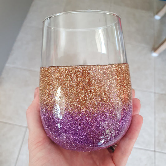 Gold & lilac stemless wine glass