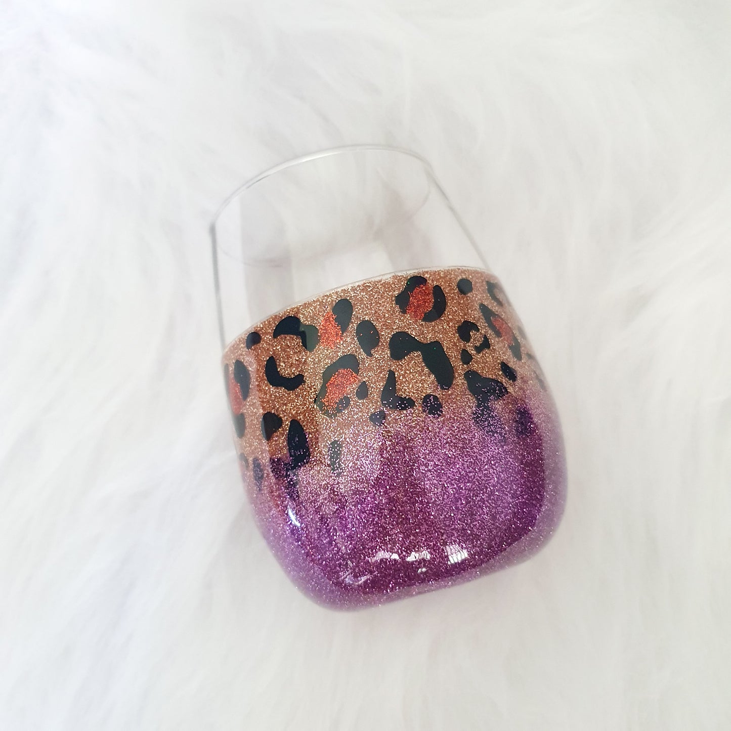 Leopard print ombre stemless wine glass