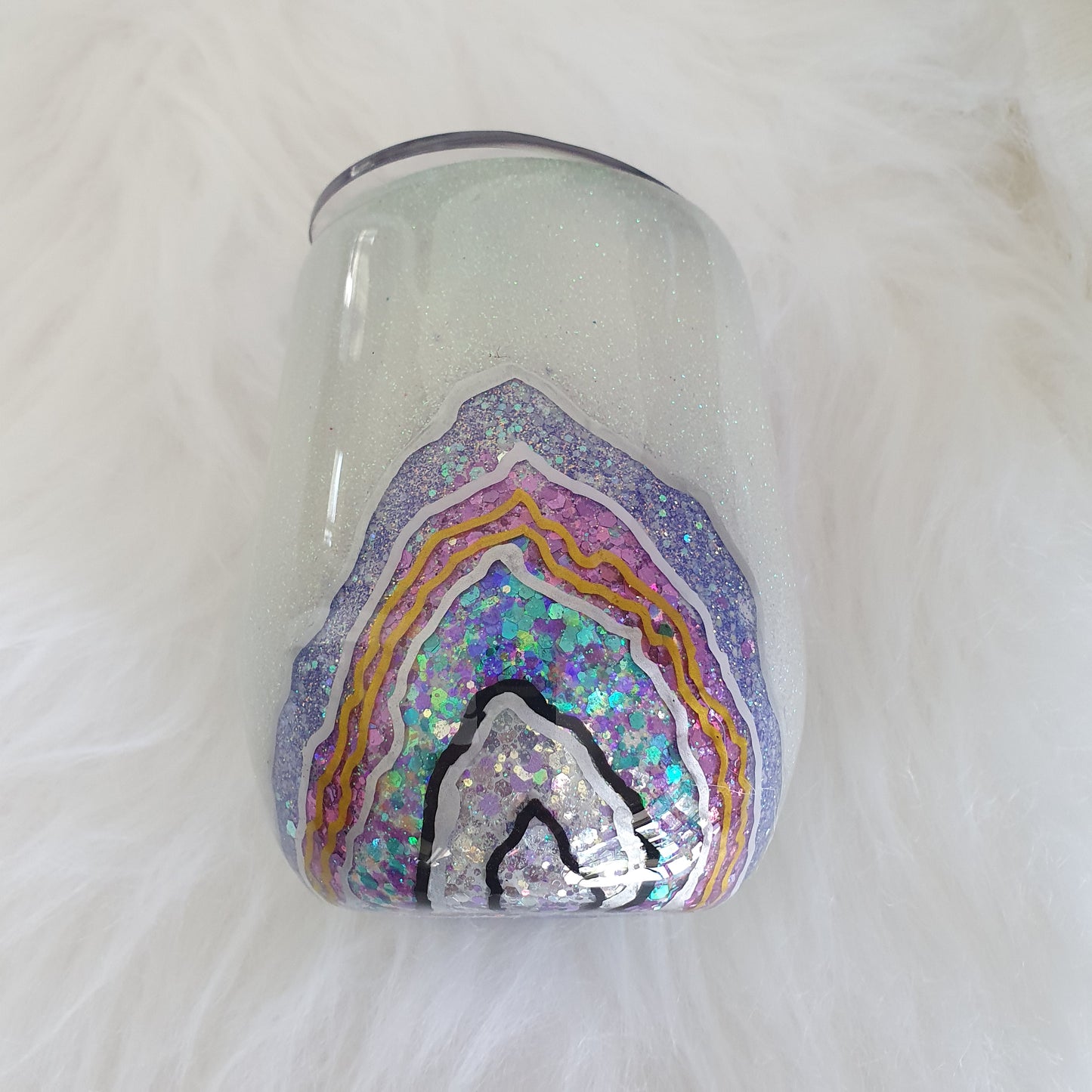 White Geode wine tumbler